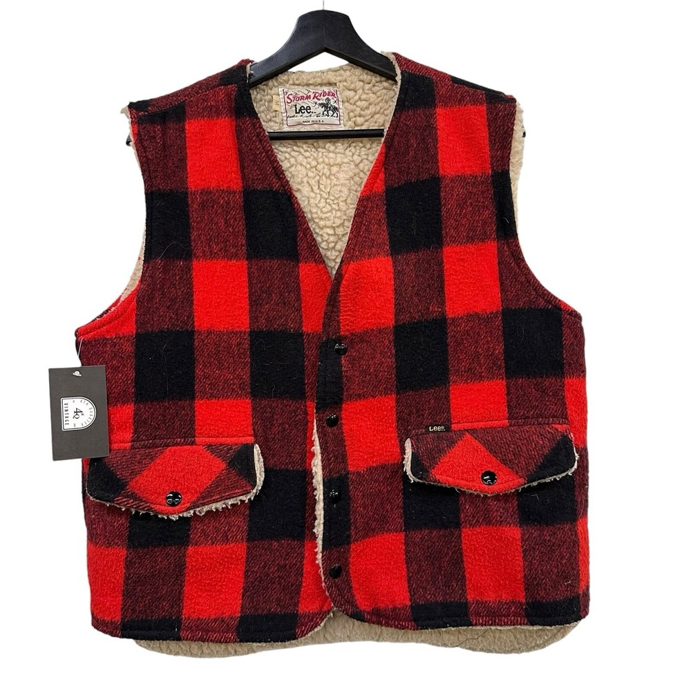 LEE Storm Rider Sz M Red Buffalo Plaid Sherpa Lined Wool Snap Vest USA